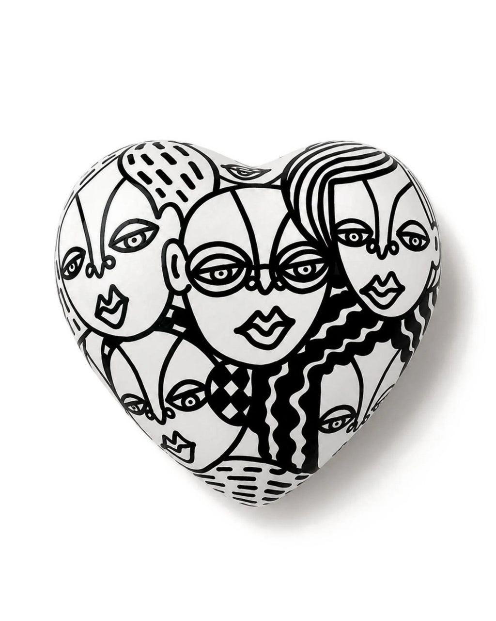 Corazón Tiny People Blanco y Negro — Cerámica pintada a mano, Perú - Quranteby