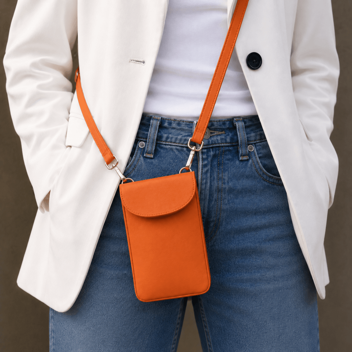Crossbody Halo Naranja — Biocuero de uva y cacao, hecho a mano en Perú - Quranteby